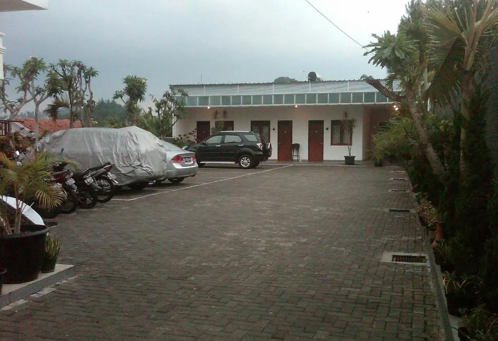 Villa Chocolate-1